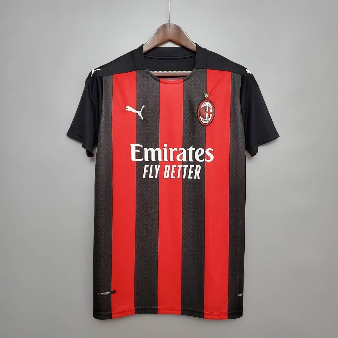 Camisola Principal do AC Milan 2020/2021