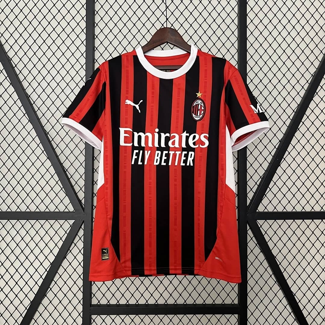 Camisola Principal do AC Milan 2024/2025
