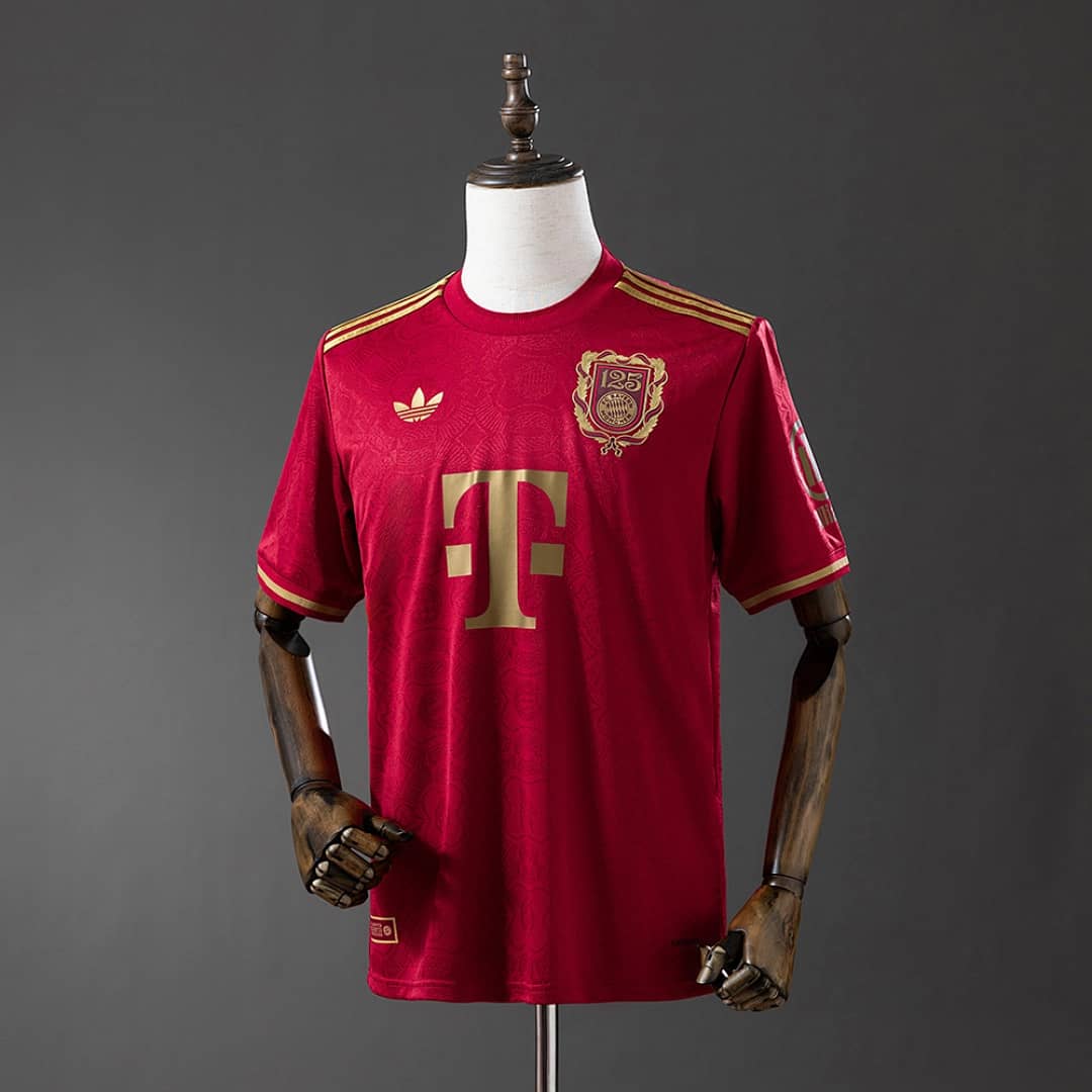 Camisola Bayern Munich 2025/2026 Aniversario (2)