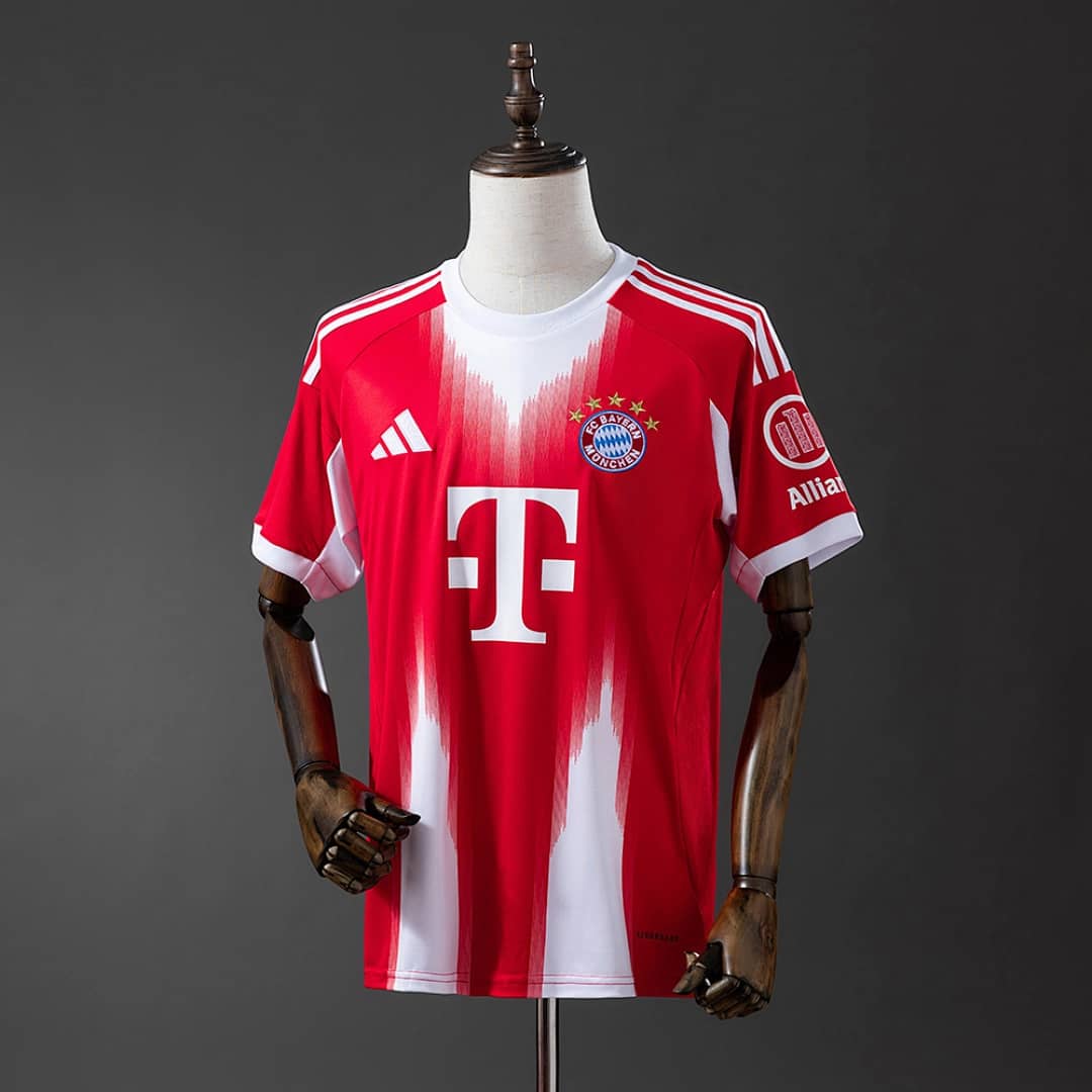 Camisola Principal do Bayern Munich 2025/2026