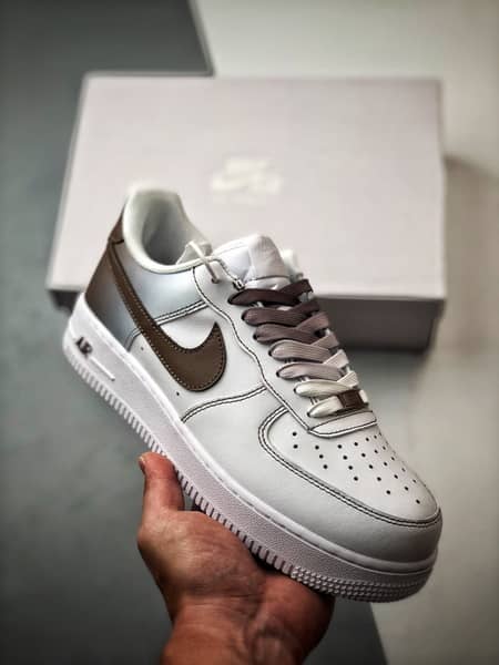 Air Force 1 '07 Low Castanho e Branco Gradiente