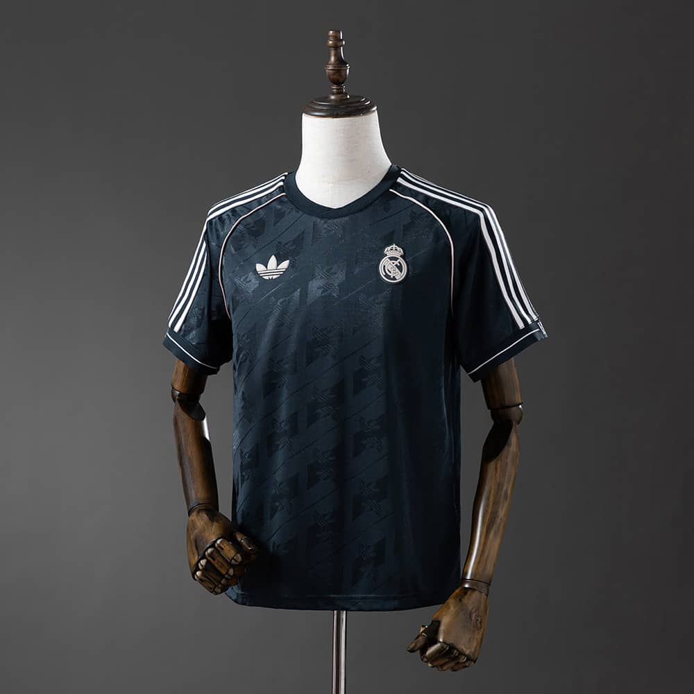 Real Madrid  LFSTLR Grey Football 25/26