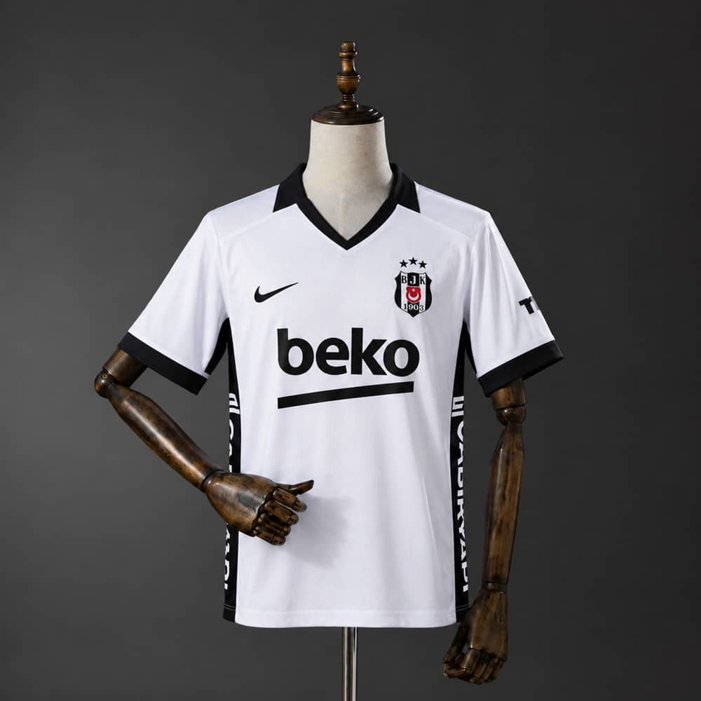 Camisola Principal Besiktas 2026/2027