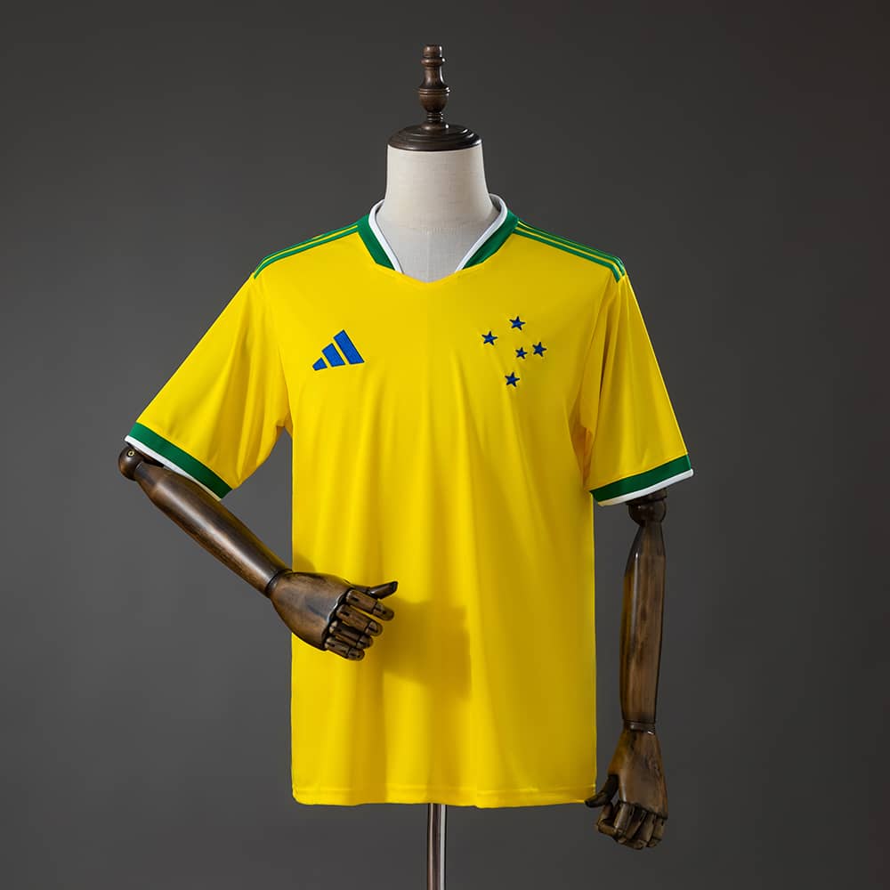 Camisola Cruzeiro 2026/2027 Edição Brasil