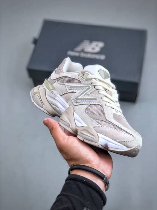 New Balance 9060 Grey Moonbeam