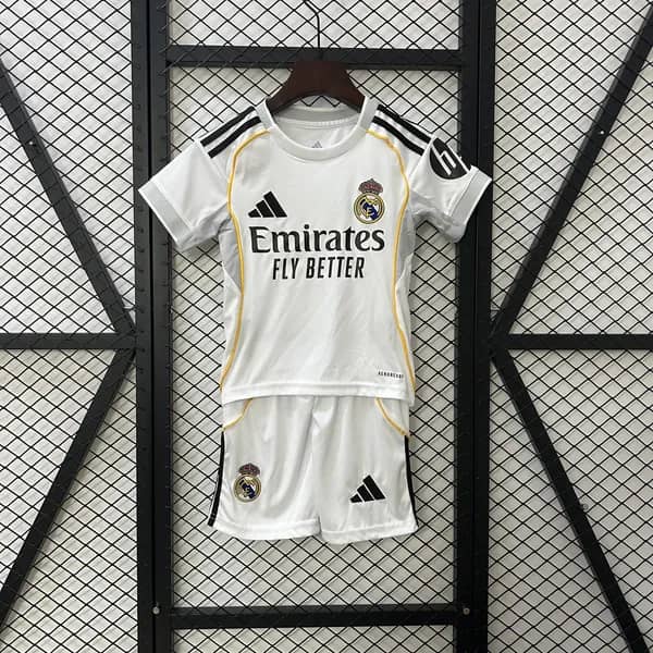 Kit Criança Real Madrid 2025/26 Principal