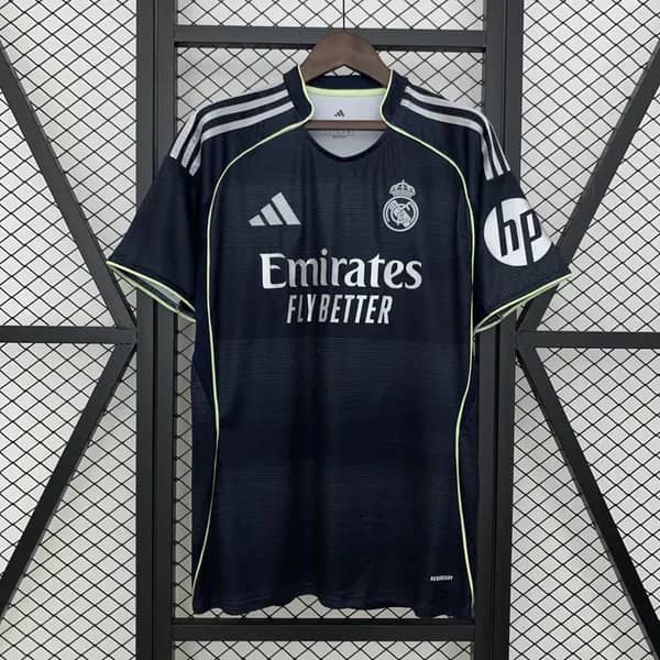 Camisola II do Real Madrid 2025/26
