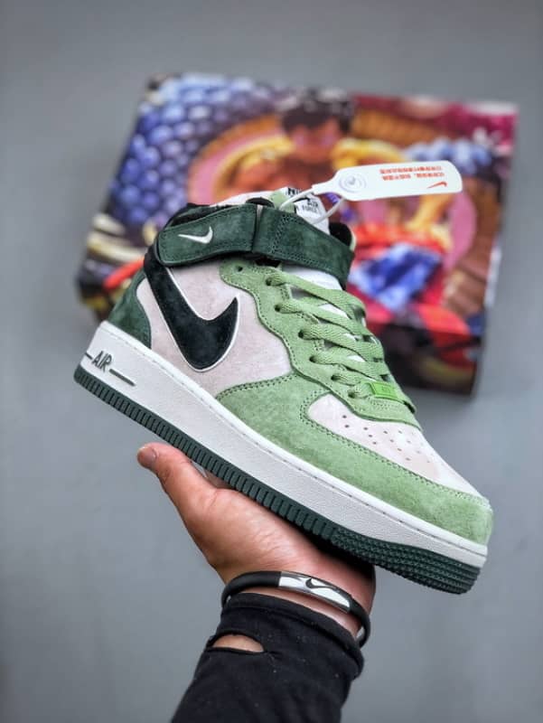 Air Force 107 Mid Preto e Verde Militar