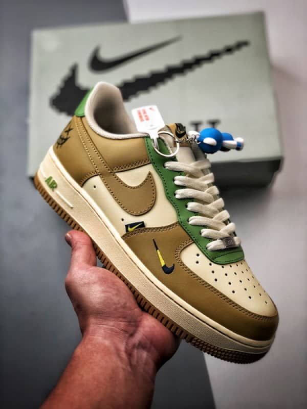Air Force 1 '07 Low Marrom, Verde e Palhaço
