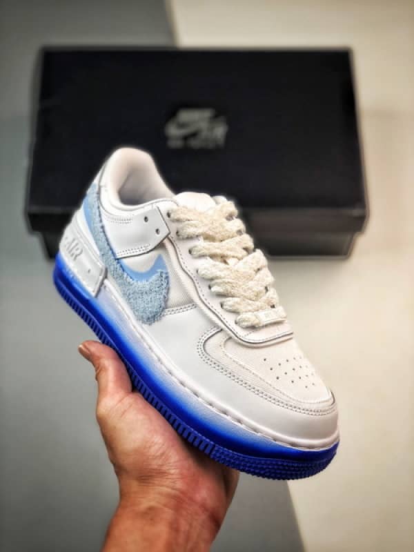 Air Force 1 07 Low Branco Azul Camurca