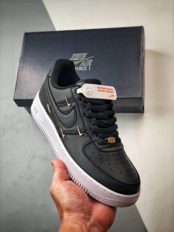 Air Force 1 '07 Low Dourado e Preto