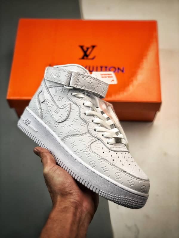 Air Force 1 07 Mid LV Branco Puro Estampado Completo