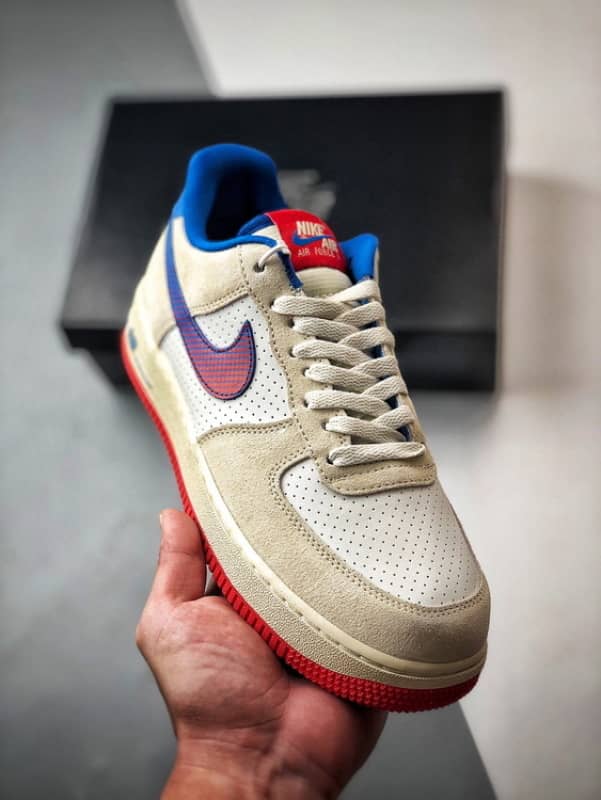 Nike Air Force 1 Low Gradiente Branco, Azul e Vermelho