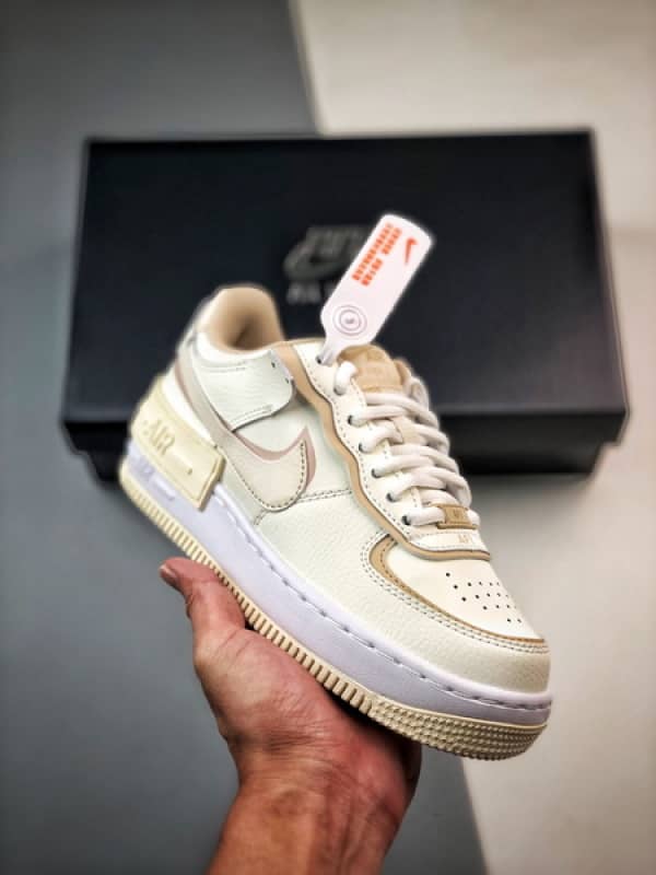 Air Force 1 Shadow Cha com Leite