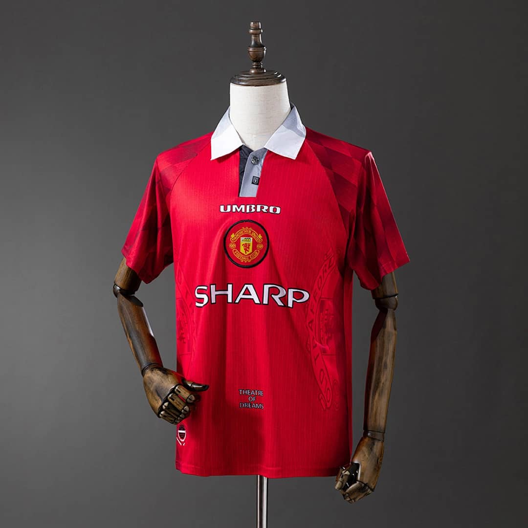 Camisola Principal do Manchester United 1996 (Retro)