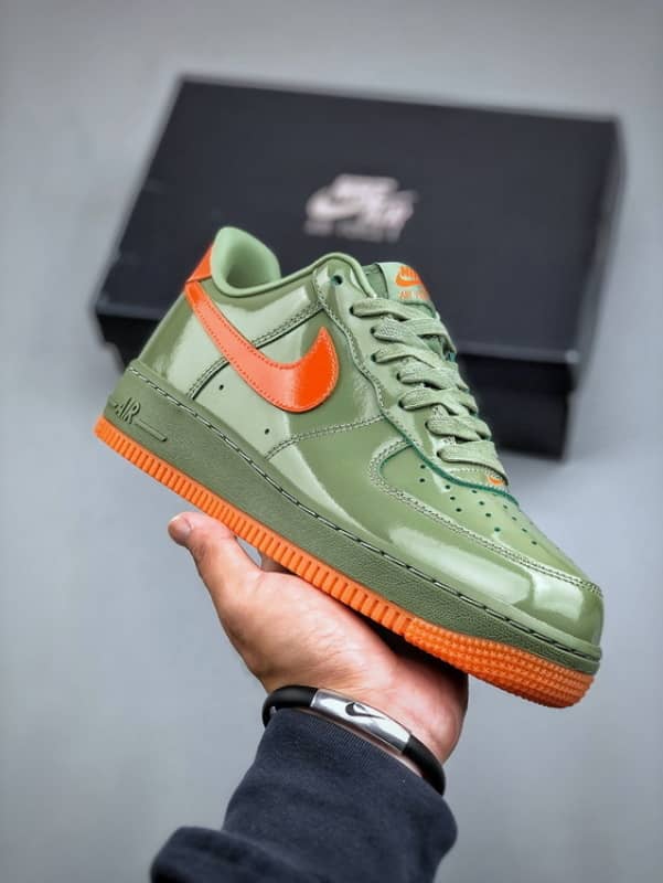 Nike Air Force 1 Low Verde e Laranja