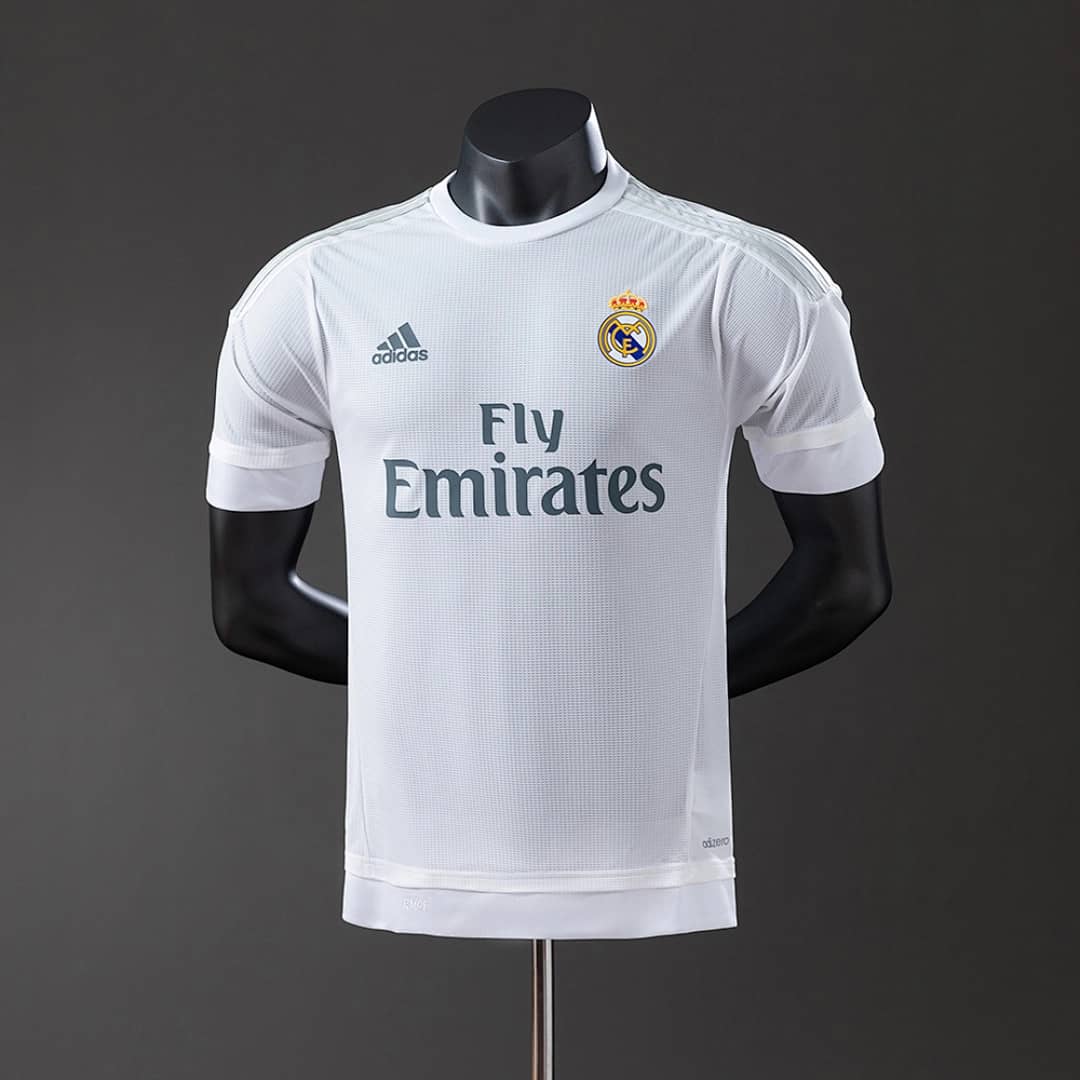 Camisola Principal do Real Madrid 2015/2016 (Retro, Versao Jogador)