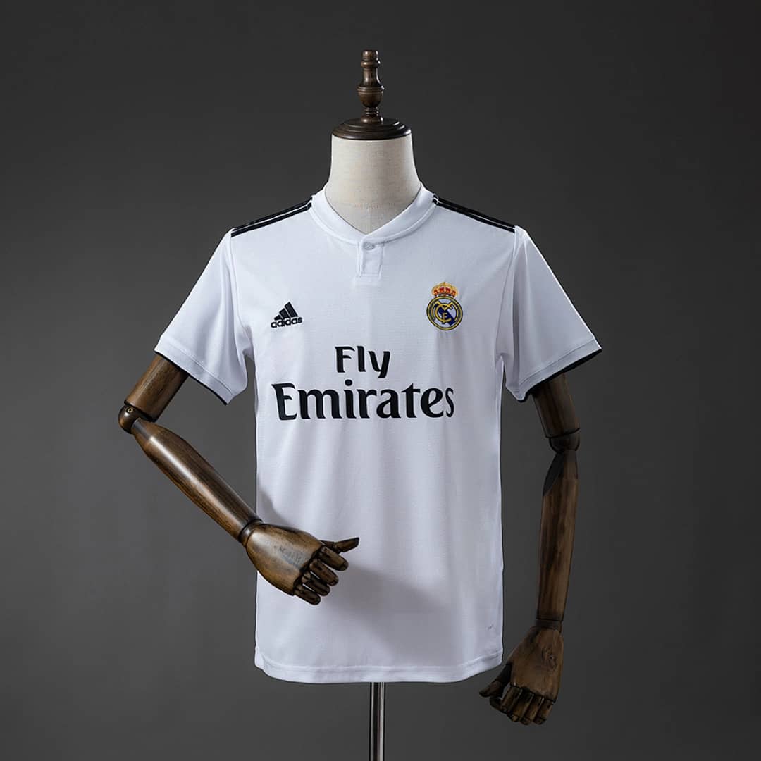 Camisola Principal do Real Madrid 2018/2019 (Retro)