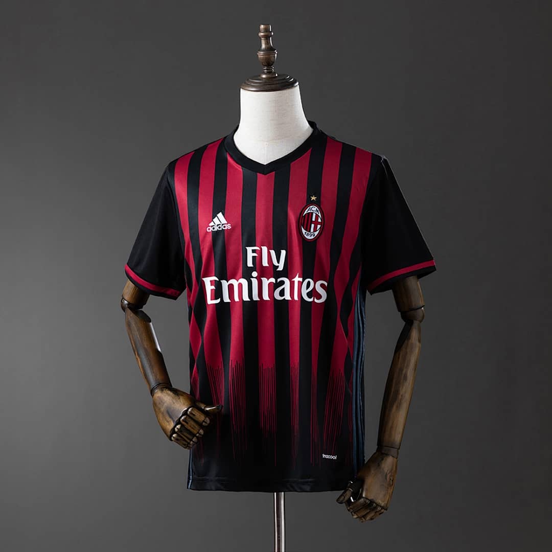 Camisola Principal do AC Milan 2016/2017 (Retro)