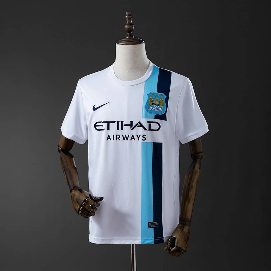 Camisola Terceira do Manchester City 2013/2014 (Retro)
