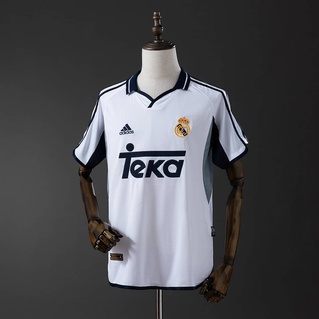 Camisola Principal do Real Madrid 2000/2001 (Retro)
