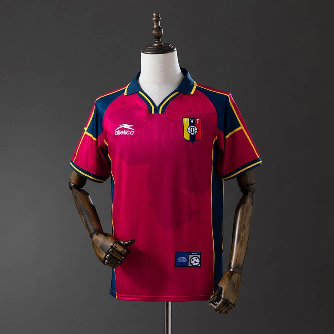 Camisola Principal da Venezuela2000 (Retro)