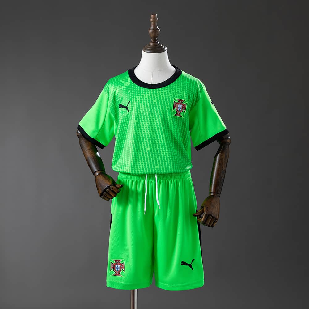 Camisola Principal Portugal Verde Fluorescente 2026 Criança
