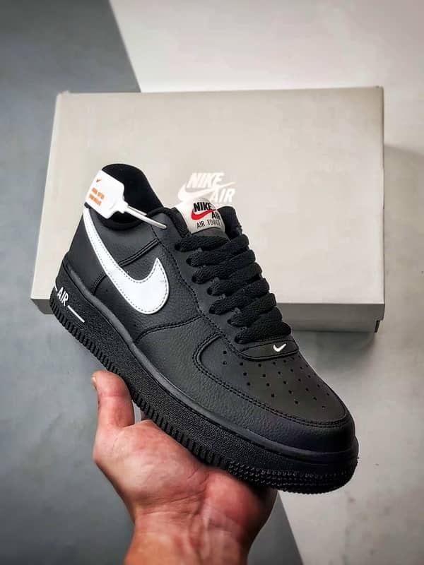 Air Force 1 '07 Low Preto e Branco