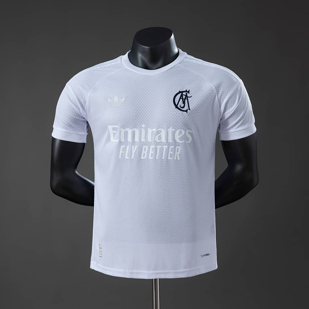 Camisola Real Madrid 125º Aniversário Versão Jogador