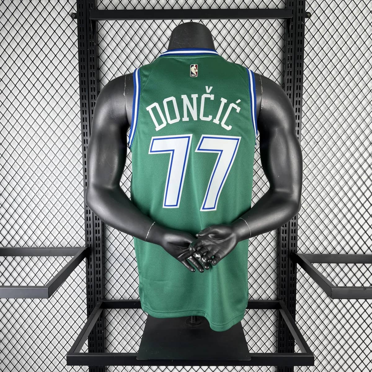 Camisola NBA Dallas Mavericks Classic Edition Verde 2025/26 - Luka Dončić #77