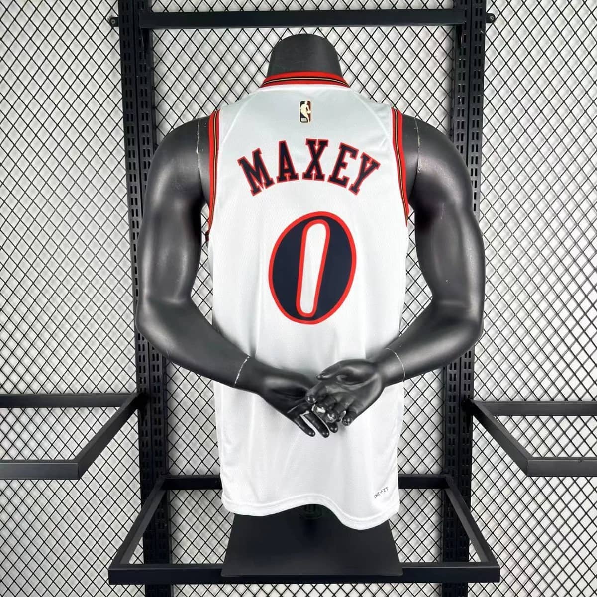 Camisola NBA Philadelphia 76ers Classic Edition Branca 2025/26 - Tyrese Maxey #0