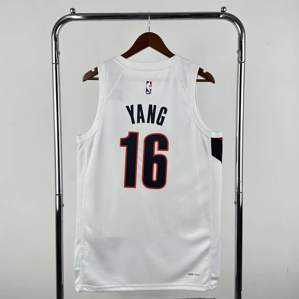 Camisola NBA Portland Trail Blazers Principal Branca 2025/26 - Yang Hansen #16