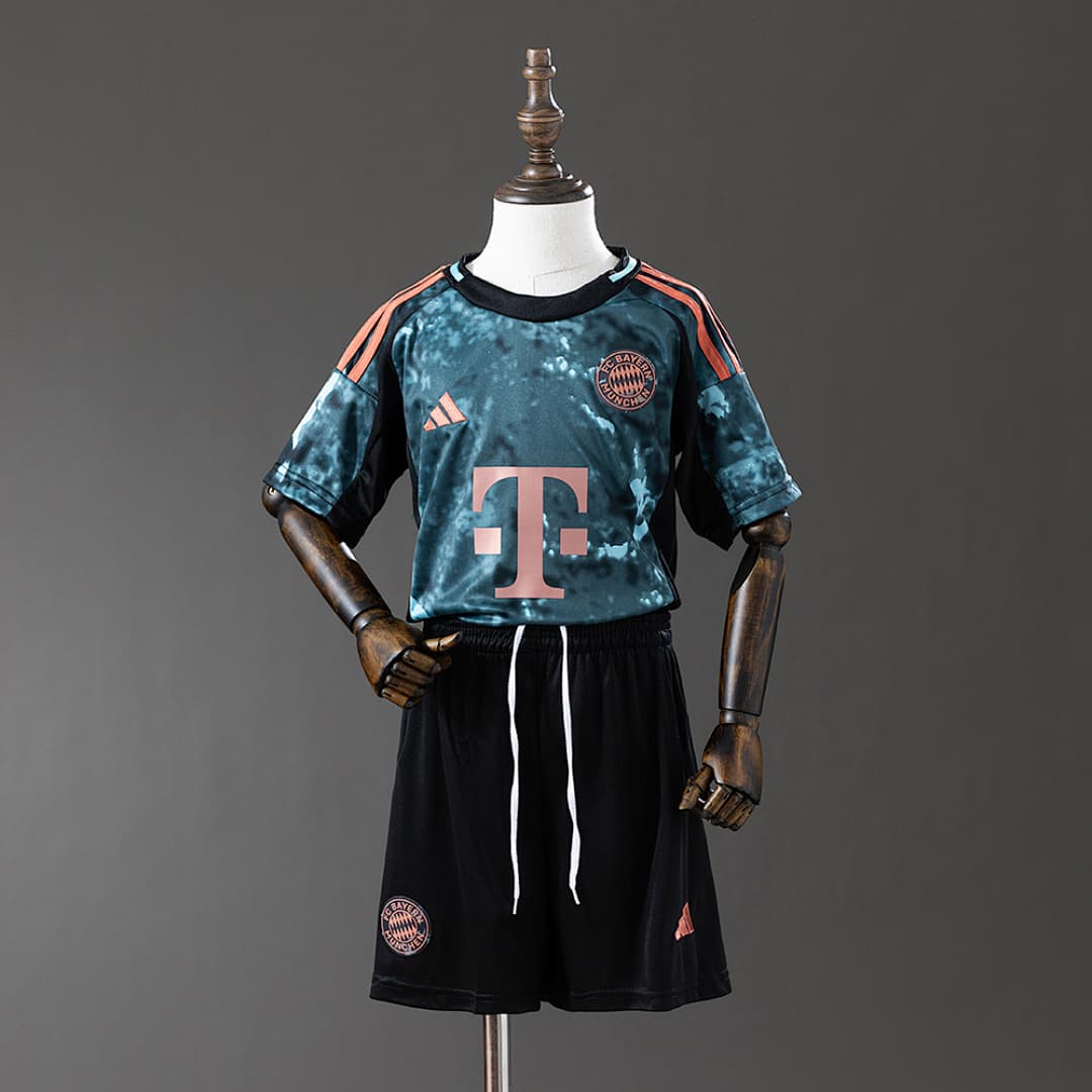 Kit Crianca Bayern Munich Alternativa 2024/2025