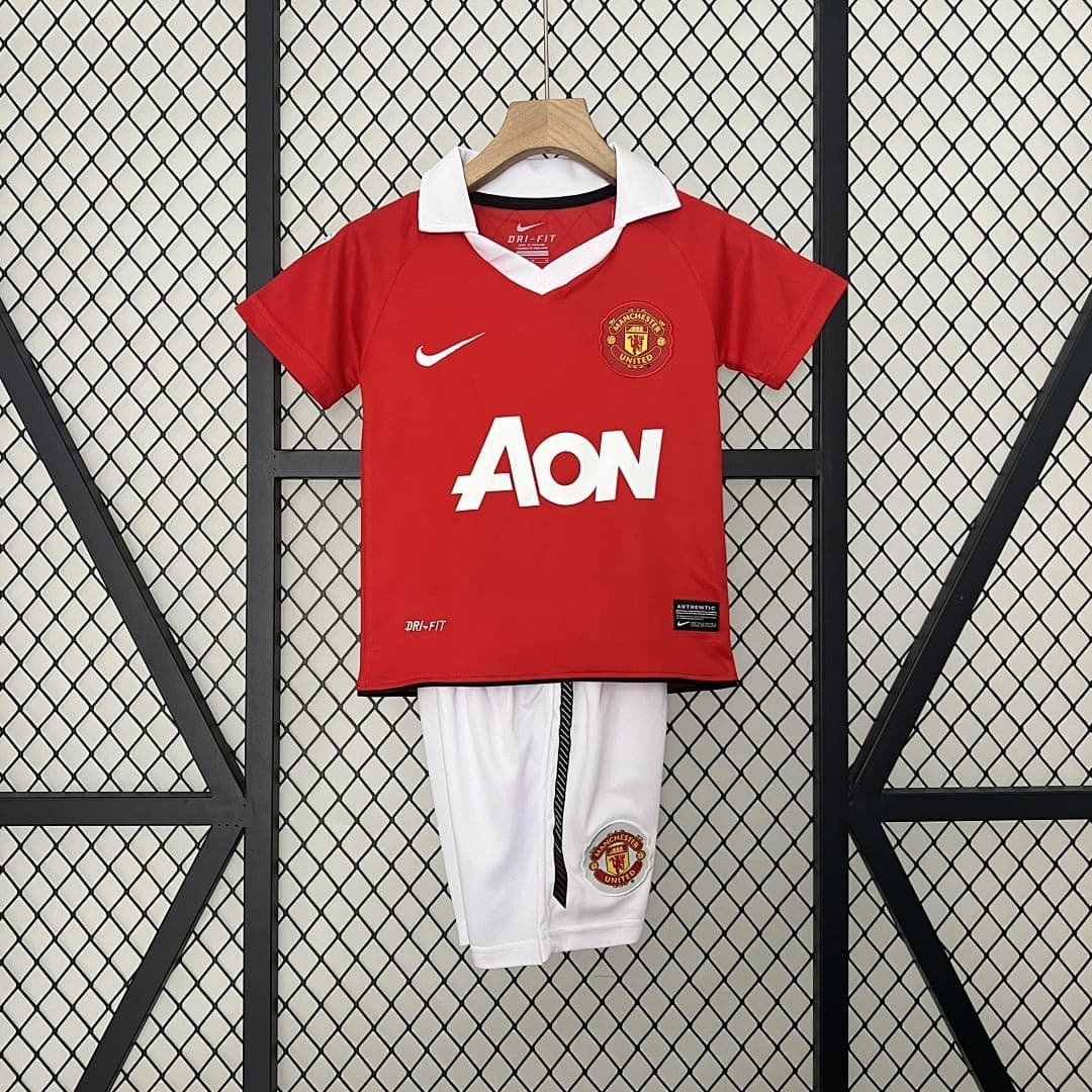 Kit Crianca Manchester United Principal 2010/2011