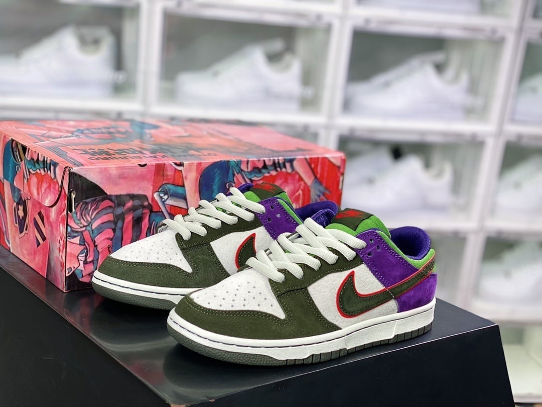 NK Dunk Low Verde Militar Creme Roxo