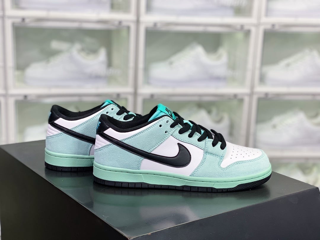 NK Dunk Low Azul Gelo e Menta