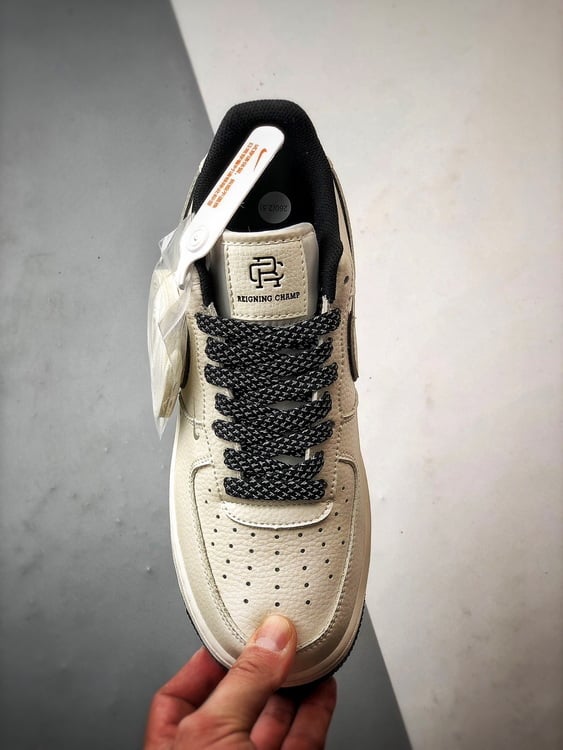 Campeão x Air Force 1 Low Preto Refletivo - Vista 9