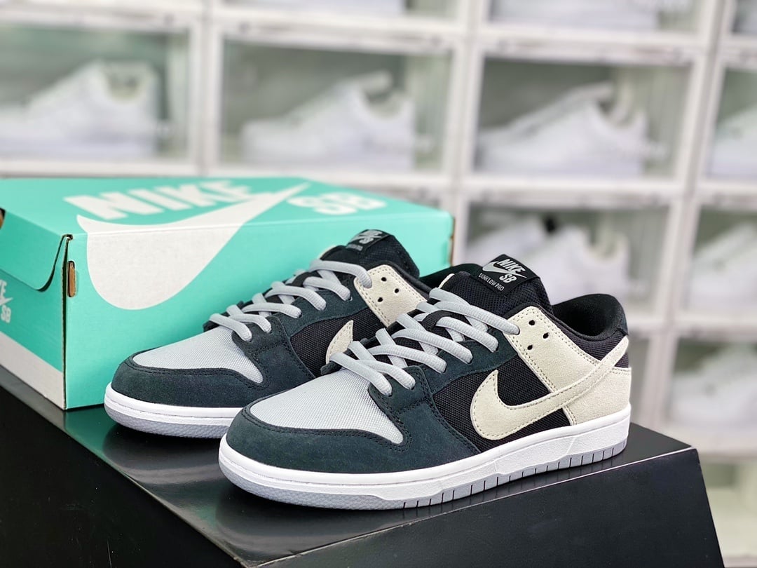 NK Dunk Low Pequeno Sombra Cinza Preto