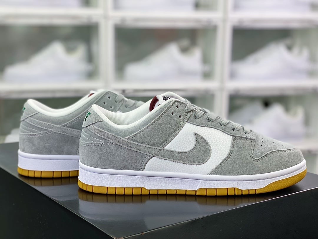 NK Dunk Low Cinza Claro e Branco com Sola de Borracha