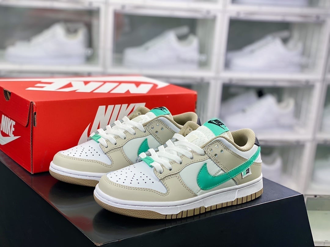 NK Dunk Low Branco Castanho Verde