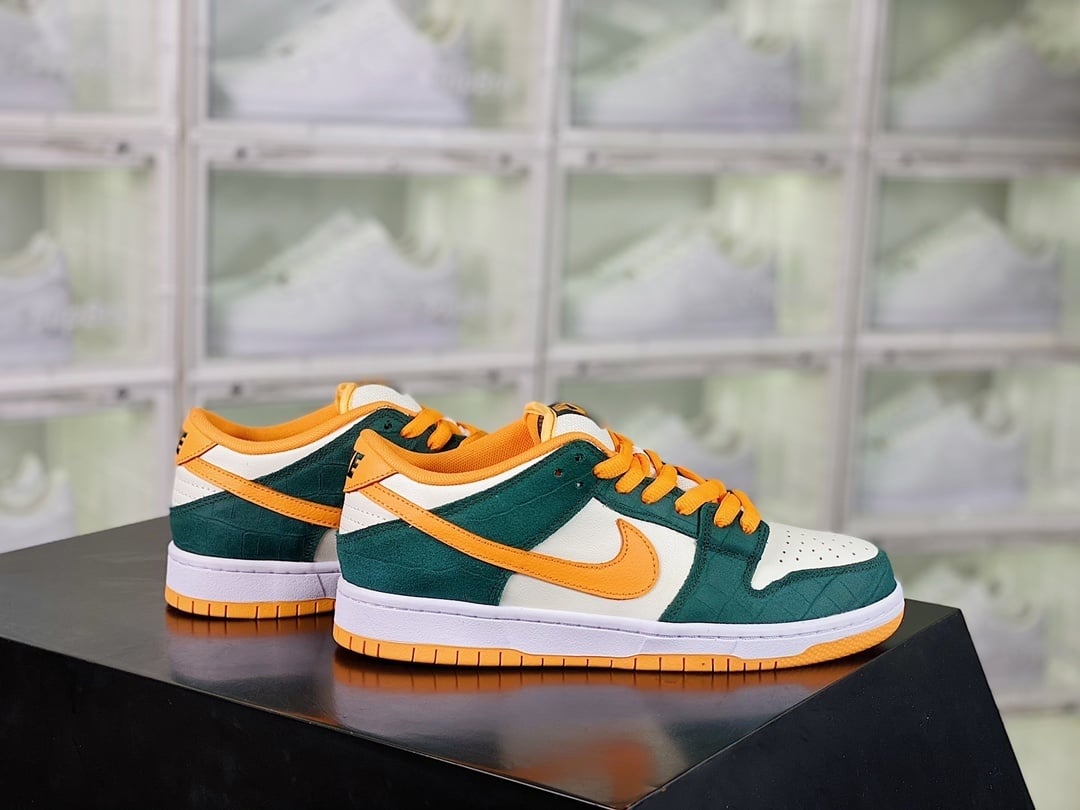 NK Dunk Low Branco, Verde e Amarelo