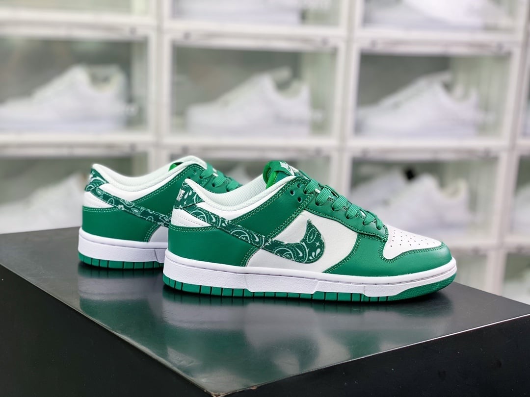 NK Dunk Low Verde Escuro, Branco e Cashew