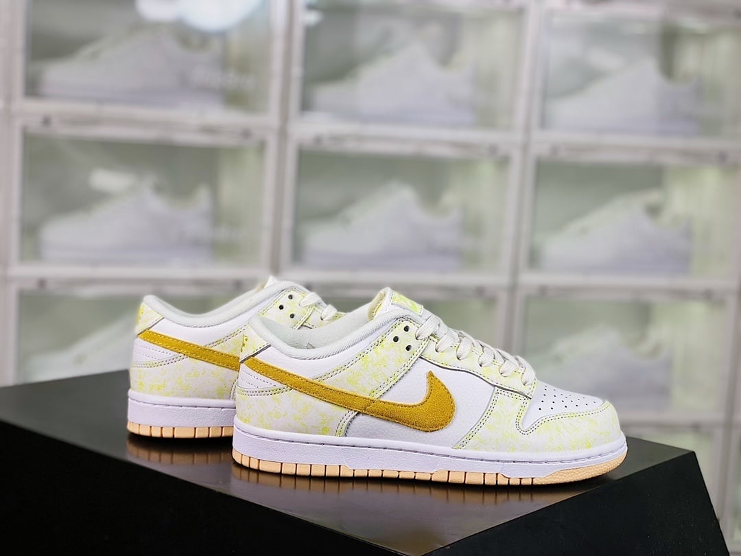 NK Dunk Low Couro Branco Tie-Dye Verde e Amarelo