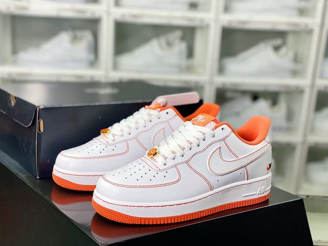 Nike Leather Branco com Laranja Streetball