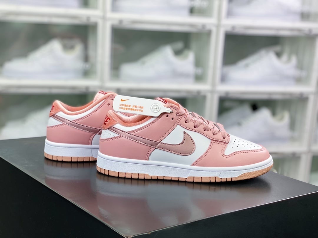 NK Dunk Low Branco e Rosa
