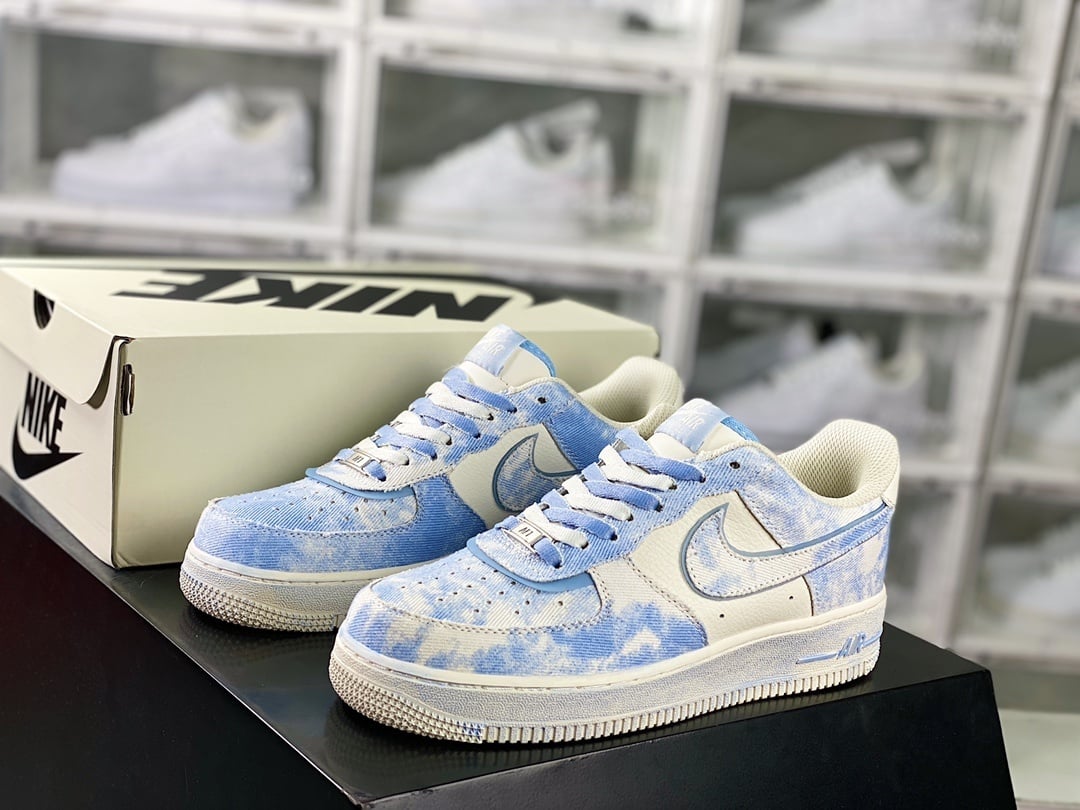 Nike Denim Creme e Azul Claro