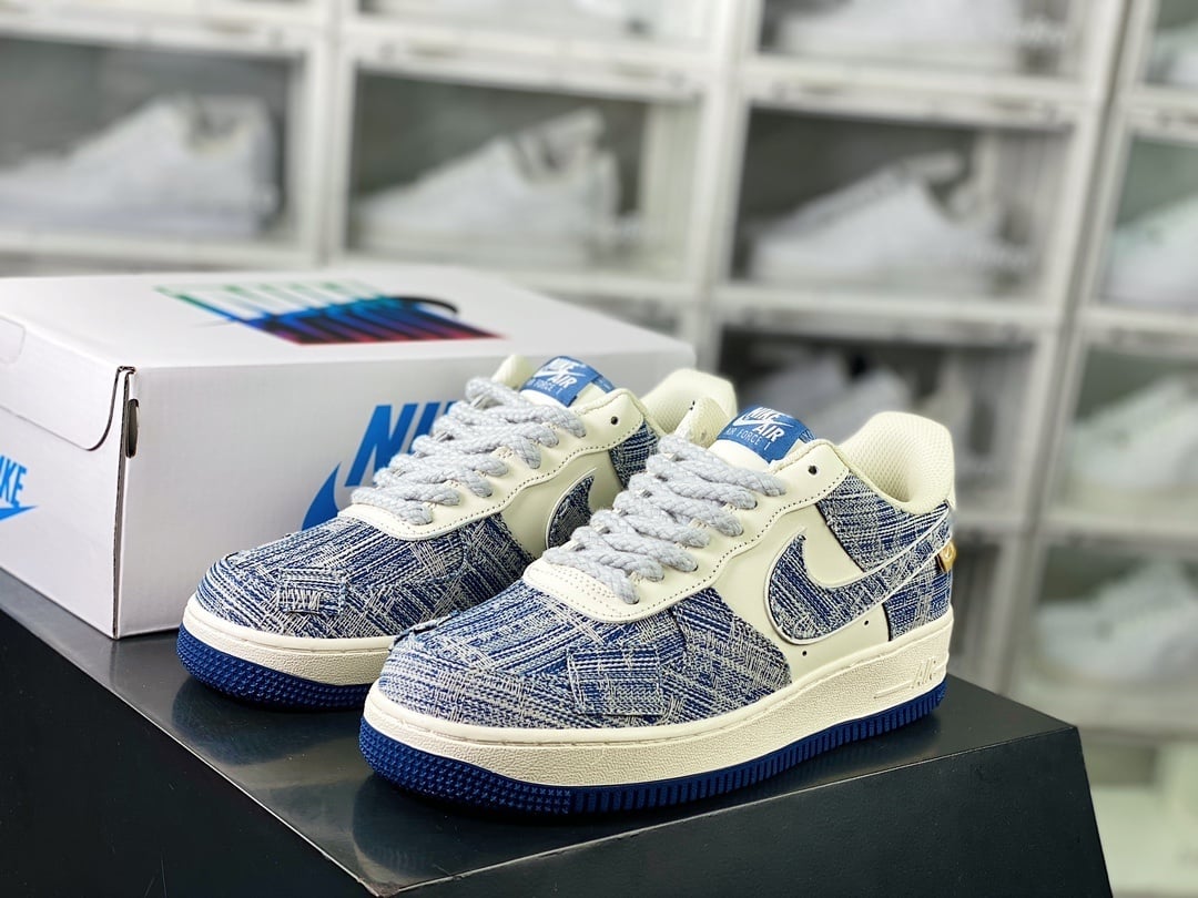 Nike Denim Creme com Patch