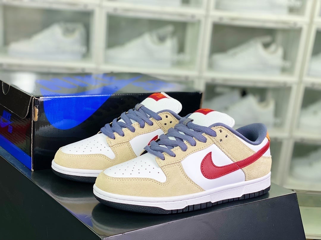 NK Dunk Low Creme, Branco e Vermelho Alperce