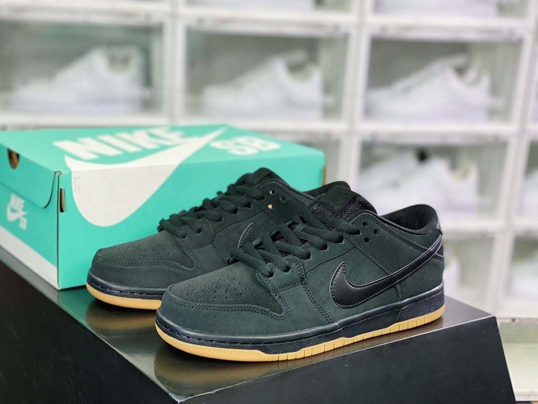 NK Dunk Low Camurça Black Mamba