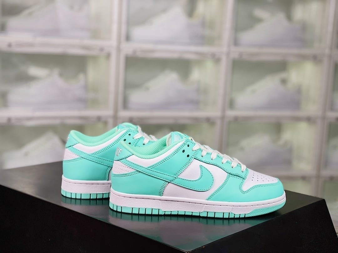 NK Dunk Low Tiffany Verde e Branco